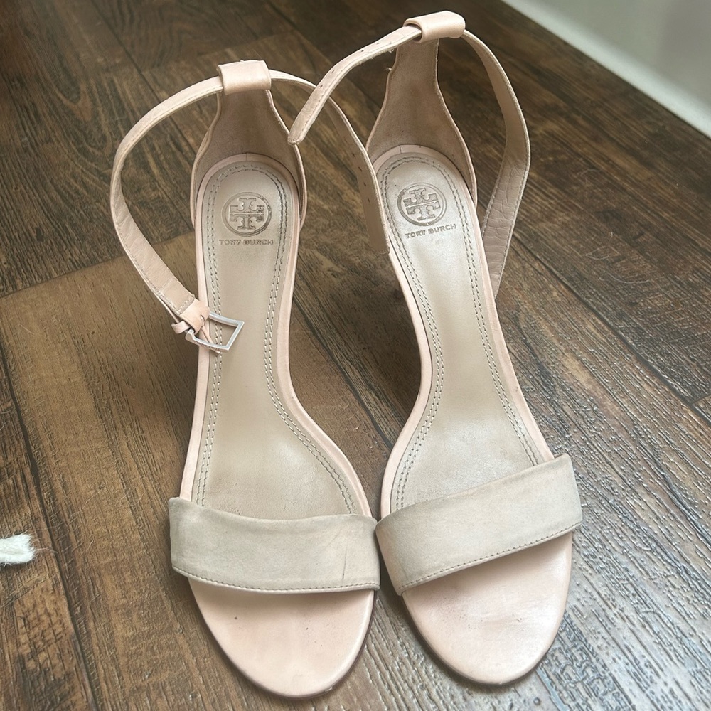 Tory Burch -Nude ankle strap heels